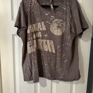 Magnolia Pearl - Heal our Earth Tee